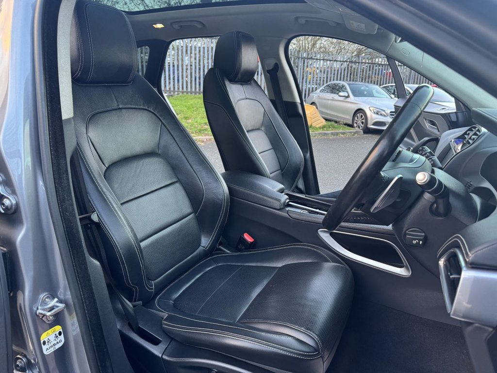 Used Jaguar F-Pace 2019 for sale - 77879620: Photo 10