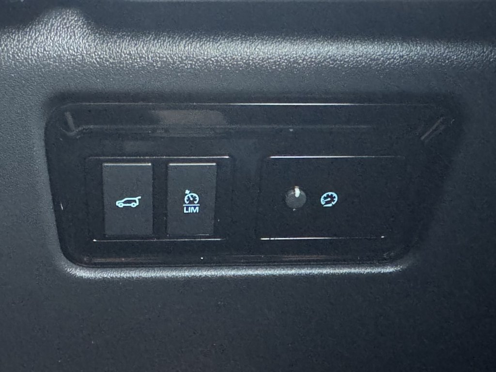 Used Jaguar F-Pace 2019 for sale - 77879620: Photo 35