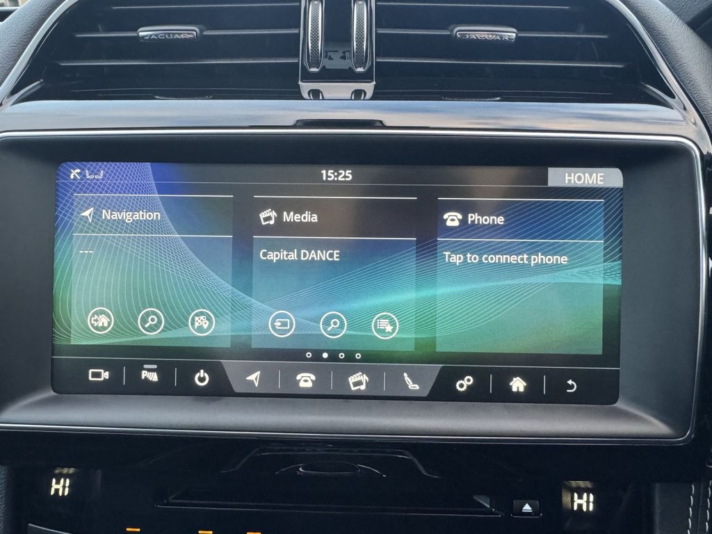 Used Jaguar F-Pace 2019 for sale - 77879620: Photo 40