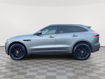 Used Jaguar F-Pace 2019 for sale - 77879620: Photo