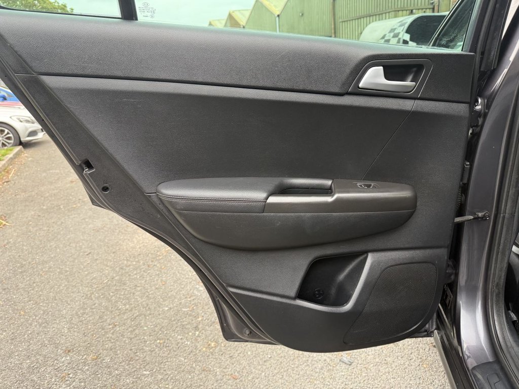 Used Kia Sportage 2017 for sale - 76234331: Photo 17