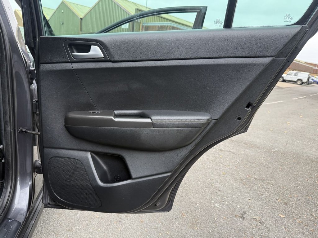 Used Kia Sportage 2017 for sale - 76234331: Photo 19