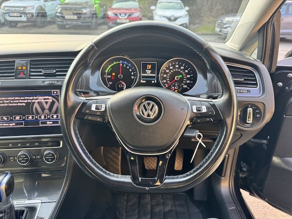 Used Volkswagen Golf 2018 for sale - 76234426: Photo 11