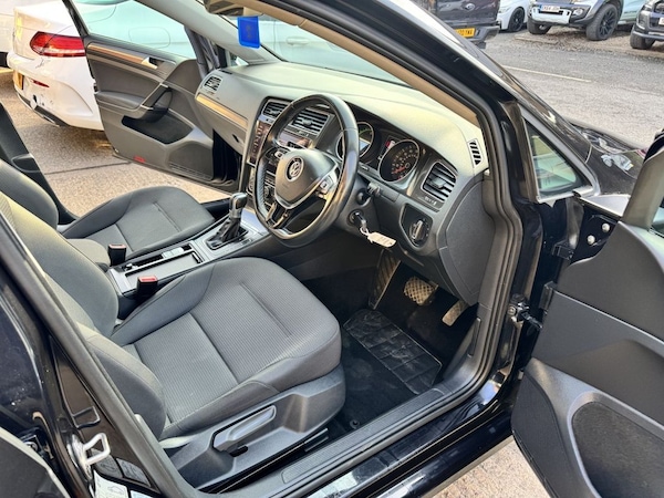 Used Volkswagen Golf 2018 for sale - 76234426: Photo 12