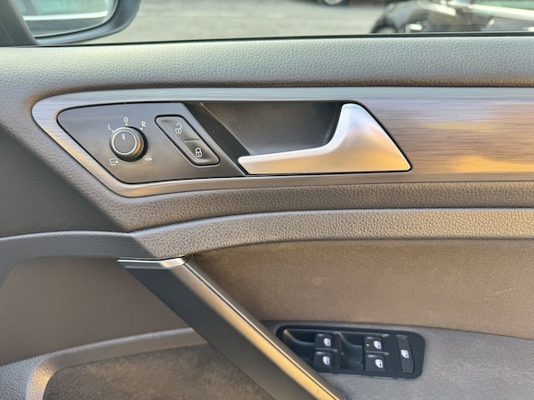 Used Volkswagen Golf 2018 for sale - 76234426: Photo 23
