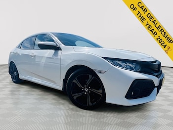 Used Honda Civic 2017 for sale - 76162933: Photo