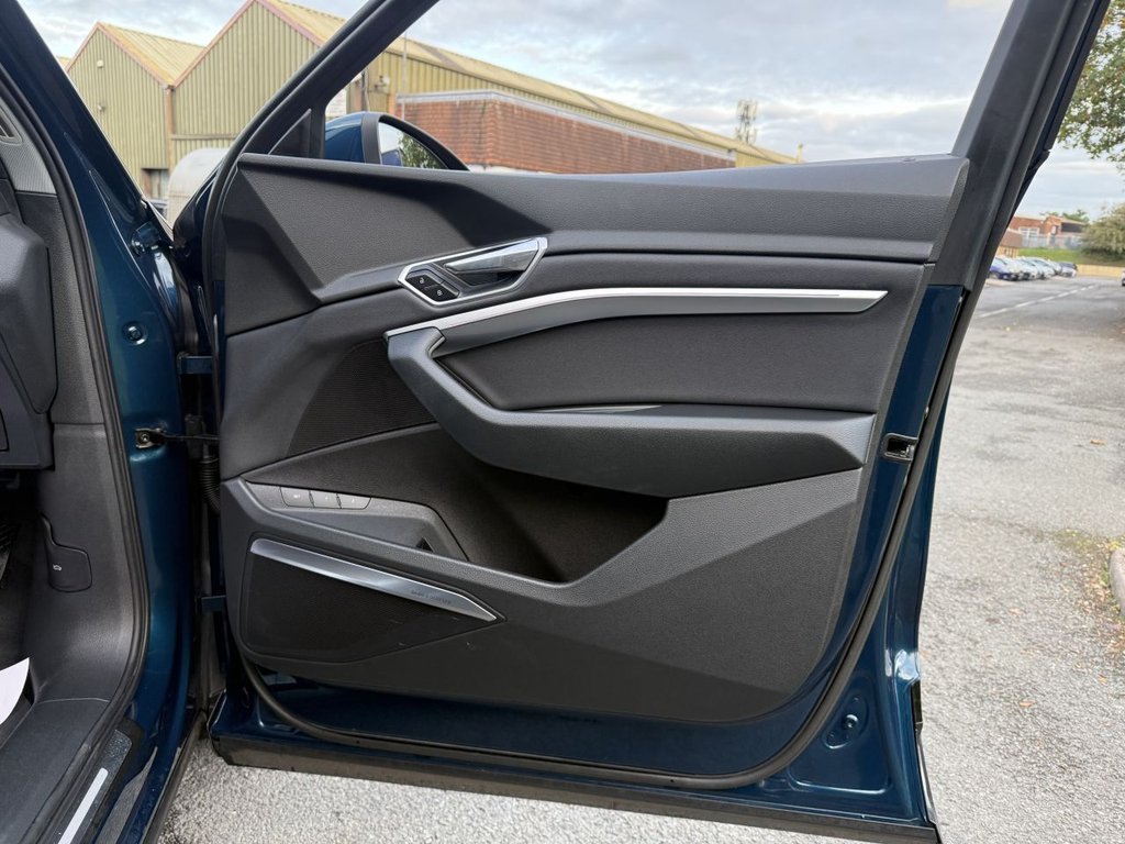 Used Audi e-tron 2020 for sale - 77009713: Photo 30