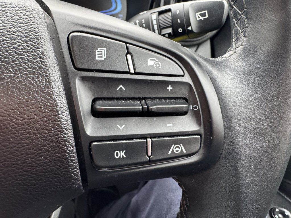 Used Hyundai i10 2023 for sale - 77806143: Photo 25