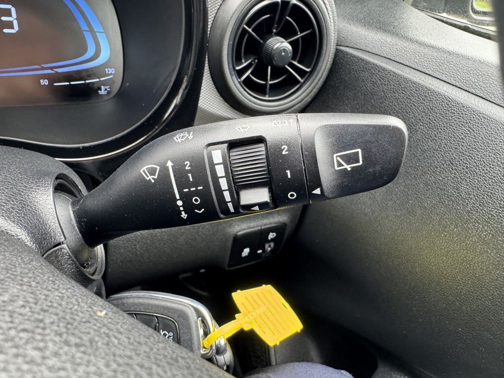 Used Hyundai i10 2023 for sale - 77806143: Photo 27