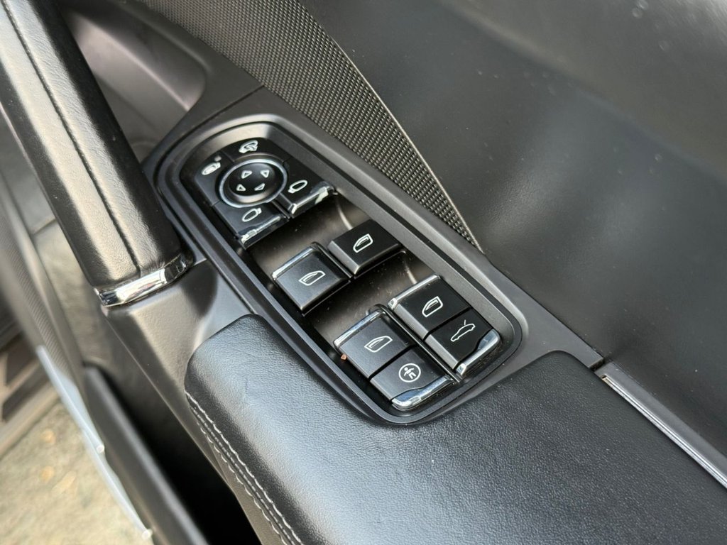 Used Porsche Cayenne 2011 for sale - 76234409: Photo 23