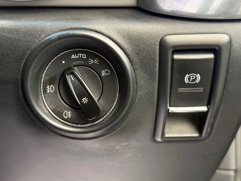 Used Porsche Cayenne 2011 for sale - 76234409: Photo 24