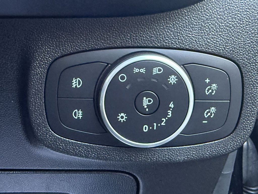 Used Ford Fiesta 2019 for sale - 76654578: Photo 24