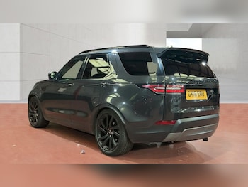 Used Land Rover Discovery 2018 for sale - 79266075: Photo