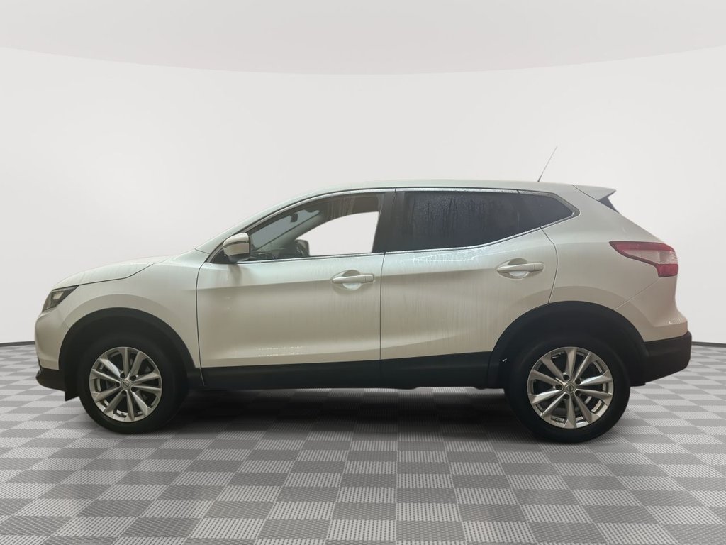 Used Nissan Qashqai 2015 for sale - 77009755: Photo 5
