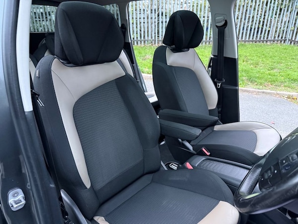 Used Citroen C4 Grand Picasso 2015 for sale - 76234304: Photo 13