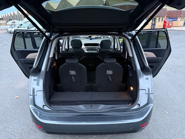 Used Citroen C4 Grand Picasso 2015 for sale - 76234304: Photo 20