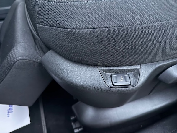 Used Citroen C4 Grand Picasso 2015 for sale - 76234304: Photo 35