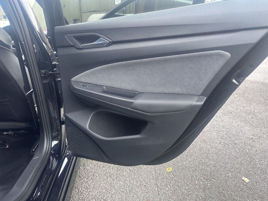 Used Volkswagen Golf 2021 for sale - 77009784: Photo 20