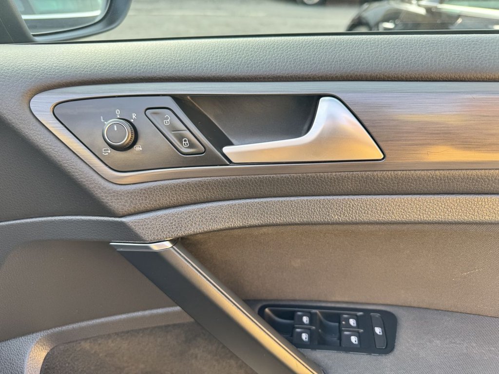Used Volkswagen Golf 2018 for sale - 76617324: Photo 23