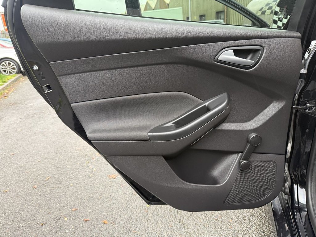 Used Ford Focus 2017 for sale - 76654401: Photo 17