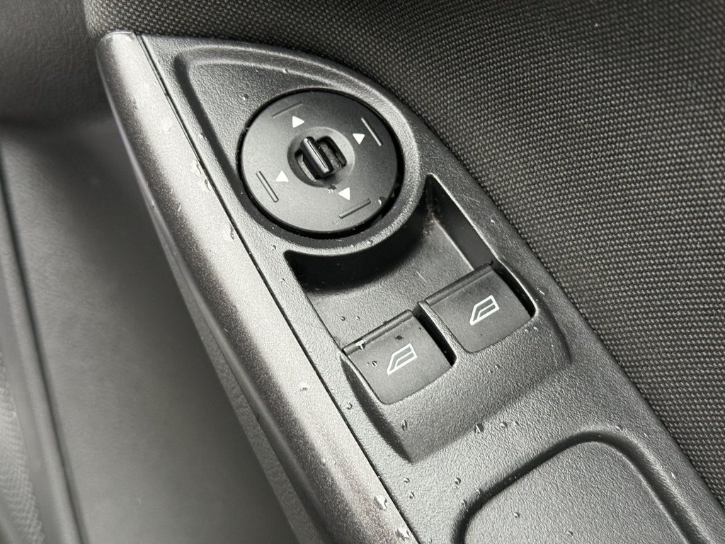 Used Ford Focus 2017 for sale - 76654401: Photo 23