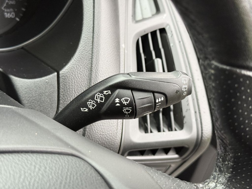 Used Ford Focus 2017 for sale - 76654401: Photo 26