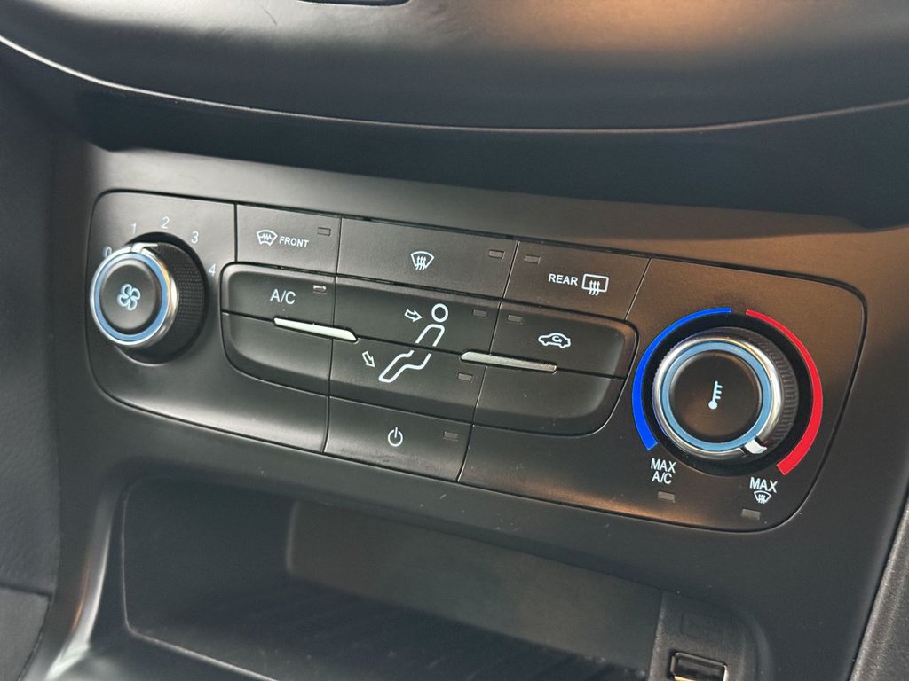 Used Ford Focus 2017 for sale - 76654401: Photo 34