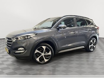 Used Hyundai TUCSON 2017 for sale - 76481460: Photo