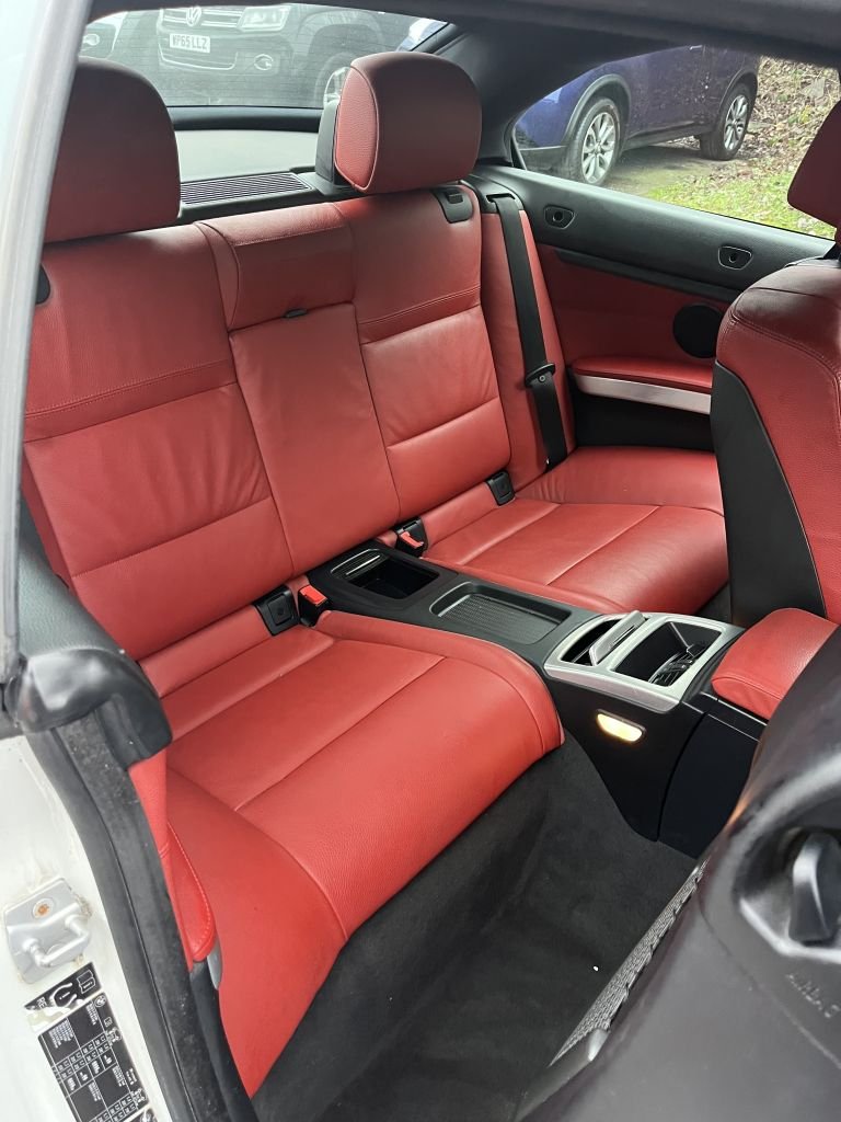 Used BMW 3 Series 2010 for sale - 76235403: Photo 15