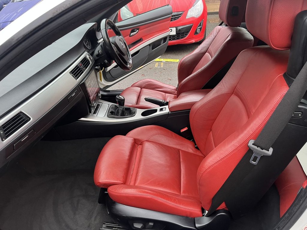 Used BMW 3 Series 2010 for sale - 76235403: Photo 16