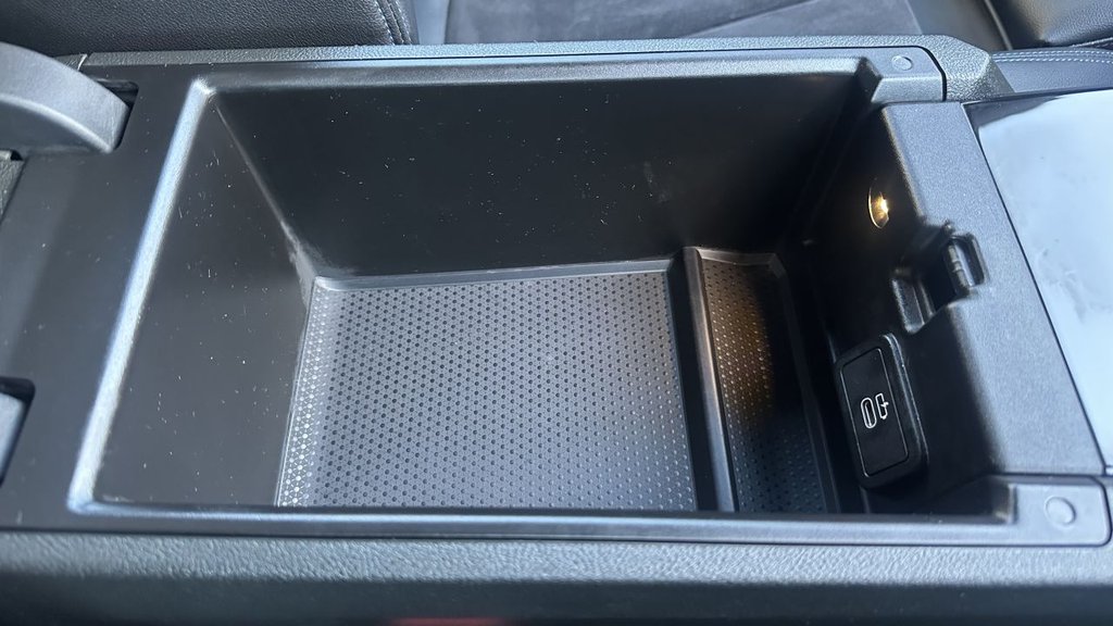 Used BMW 2 Series 2023 for sale - 76234305: Photo 24