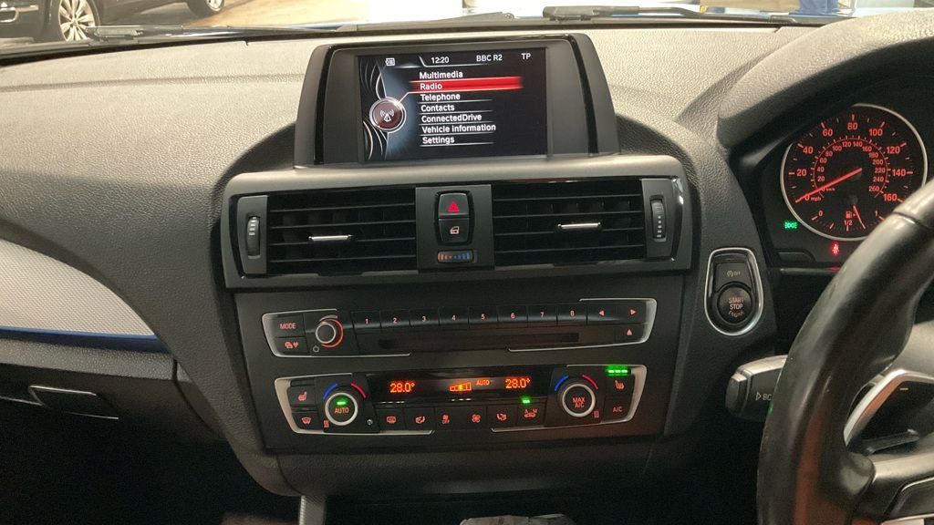 Used BMW 2 Series 2015 for sale - 77009644: Photo 17