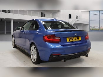 Used BMW 2 Series 2015 for sale - 77009644: Photo