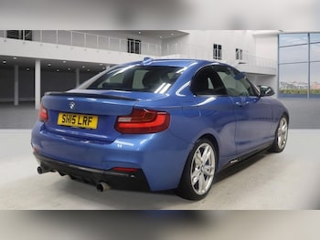 Used BMW 2 Series 2015 for sale - 77009644: Photo