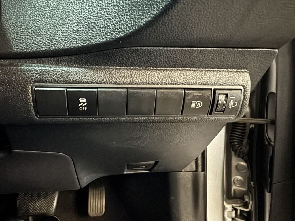 Used Toyota Corolla 2022 for sale - 77009763: Photo 36
