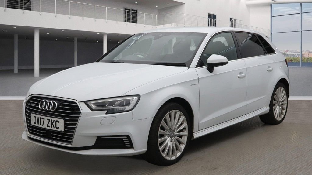 Used Audi A3 2017 for sale - 78082733: Photo 2
