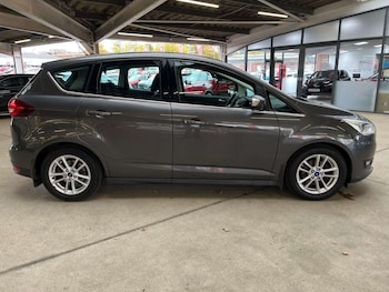 Used Ford C-Max 2015 for sale - 76236061: Photo 2