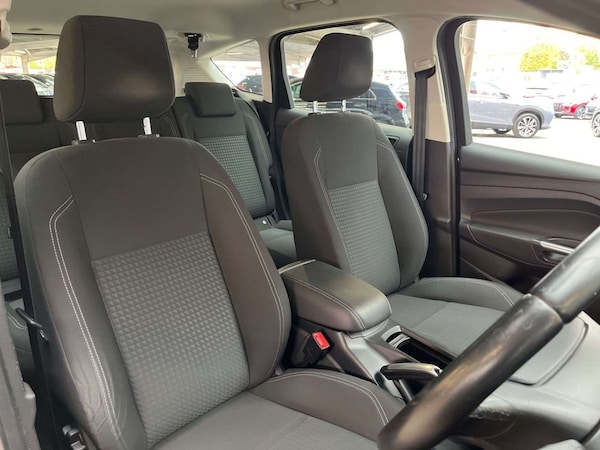 Used Ford C-Max 2015 for sale - 76236061: Photo 4