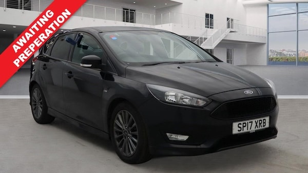 Used Ford Focus 2017 for sale - 76234317: Photo 1