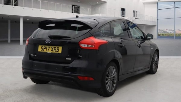 Used Ford Focus 2017 for sale - 76234317: Photo 4