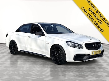 Used Mercedes-Benz E Class 2013 for sale - 77820750: Photo