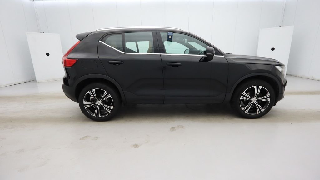 Used Volvo XC40 2020 for sale - 76632449: Photo 11