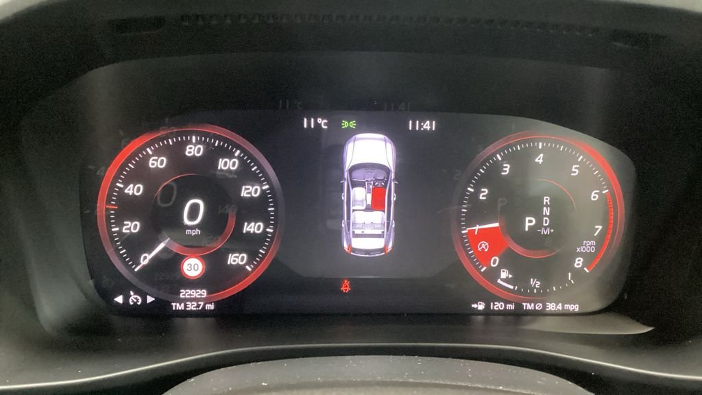 Used Volvo XC40 2020 for sale - 76632449: Photo 16