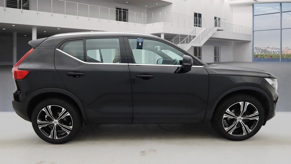 Used Volvo XC40 2020 for sale - 76632449: Photo 5