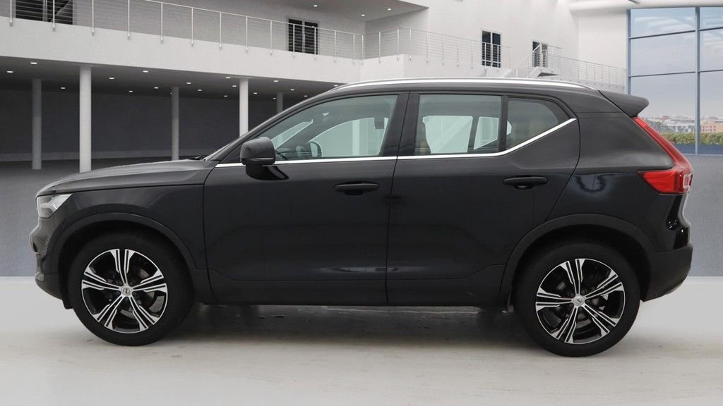 Used Volvo XC40 2020 for sale - 76632449: Photo 6