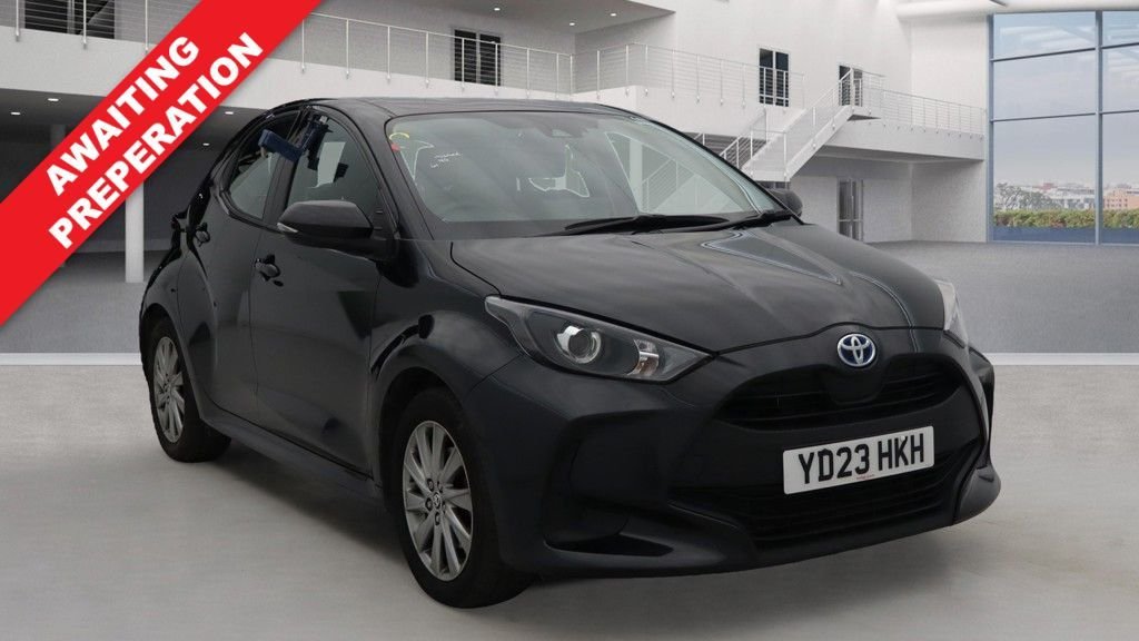 Used Toyota Yaris 2023 for sale - 76724553: Photo 1