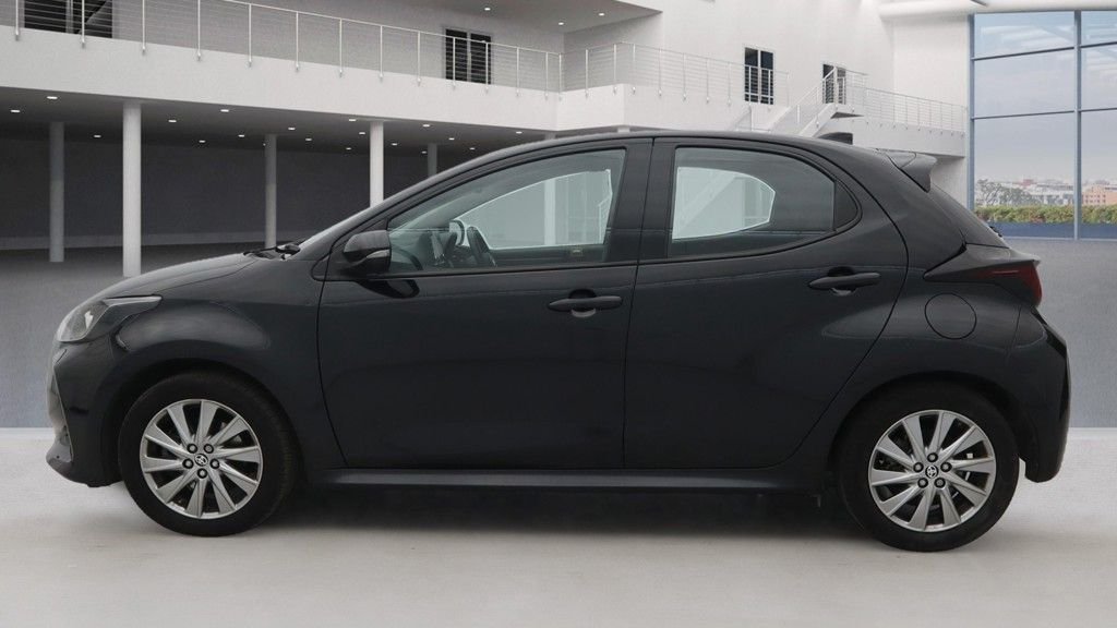 Used Toyota Yaris 2023 for sale - 76724553: Photo 6