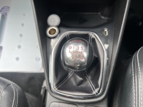 Used Ford Fiesta 2018 for sale - 76234342: Photo 15