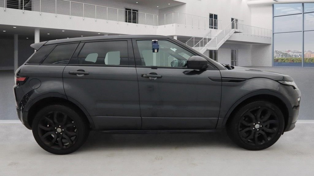 Used Land Rover Range Rover Evoque 2017 for sale - 77241686: Photo 5