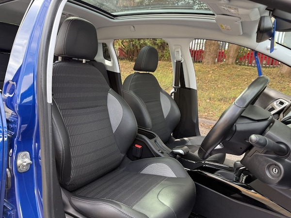 Used Peugeot 2008 2019 for sale - 76234398: Photo 13